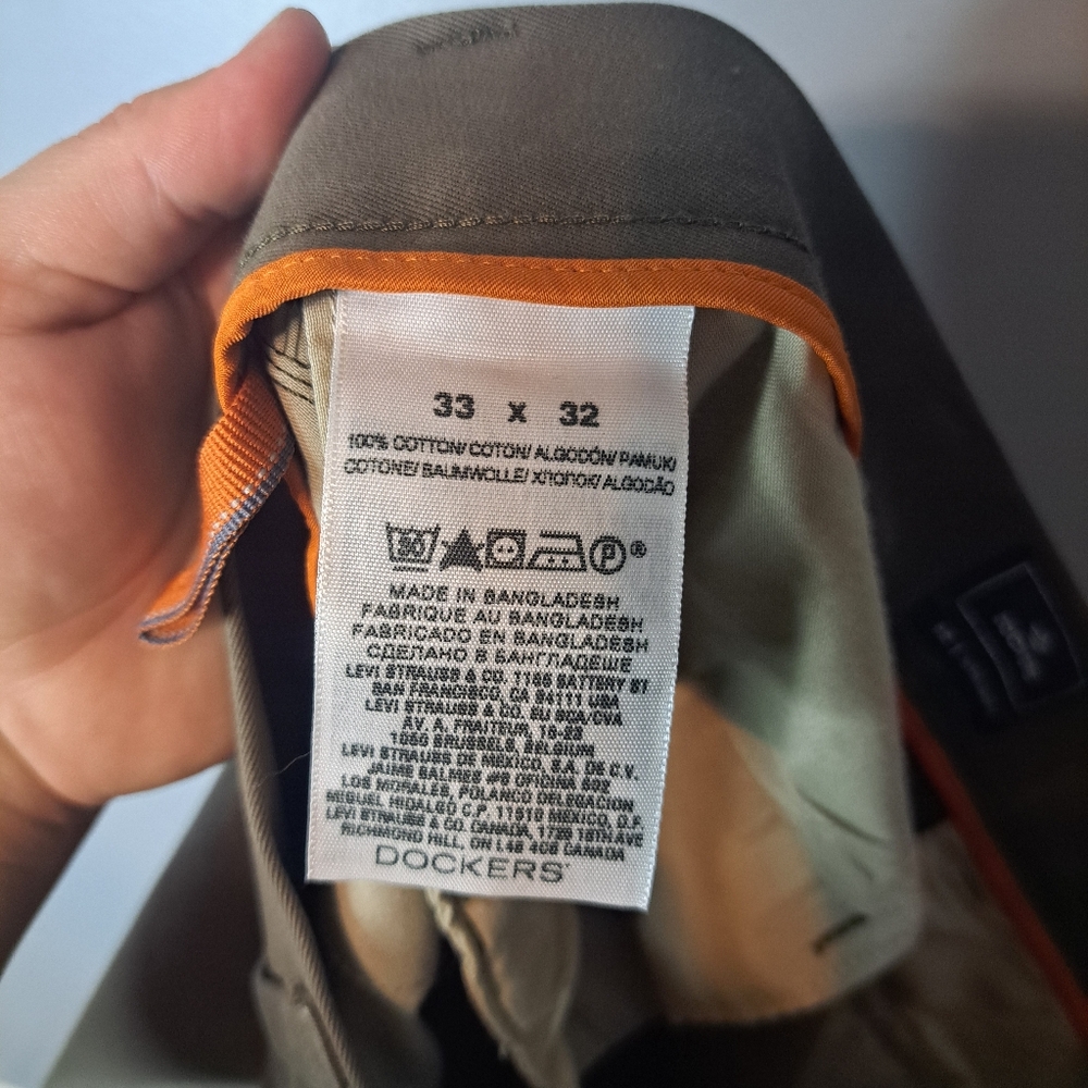 Dockers pants. Size 33×32 - Picture 4 of 4